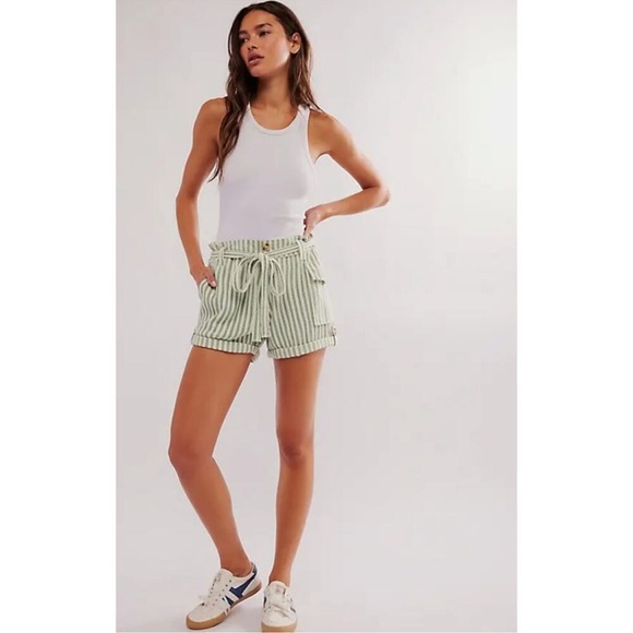 Free People One Harriet Striped Shorts Pockets Relaxed Fit Green‎ Brown Sz Large - Picture 1 of 14